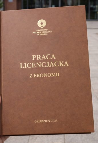 Praca inżynierska photo review